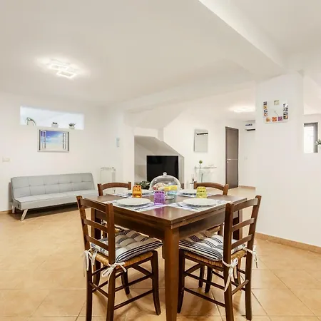 La Casa Di Alina Mondello פלרמו