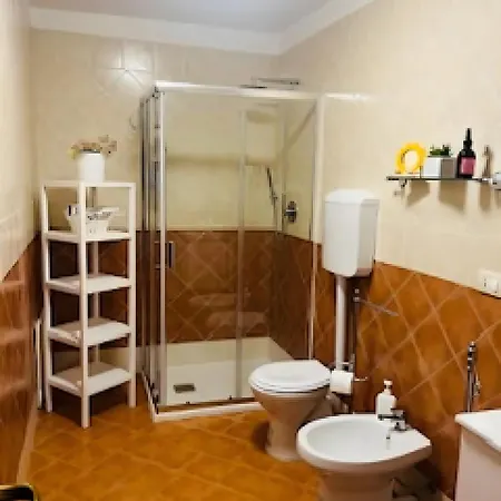Apartament La Casa Di Alina Mondello Palermo