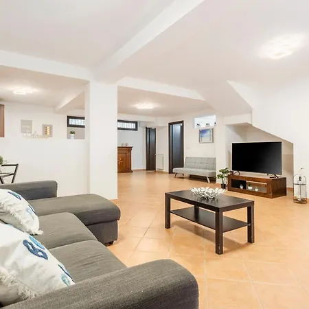 La Casa Di Alina Mondello Apartament