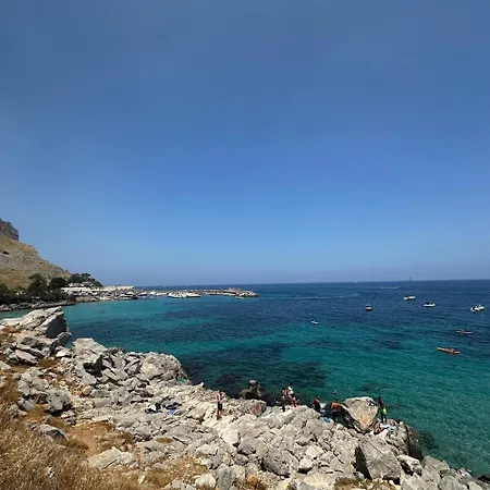 Apartament La Casa Di Alina Mondello
